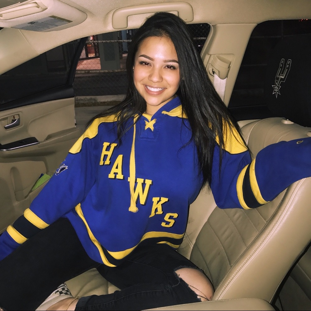 Meet your Posher, Gina